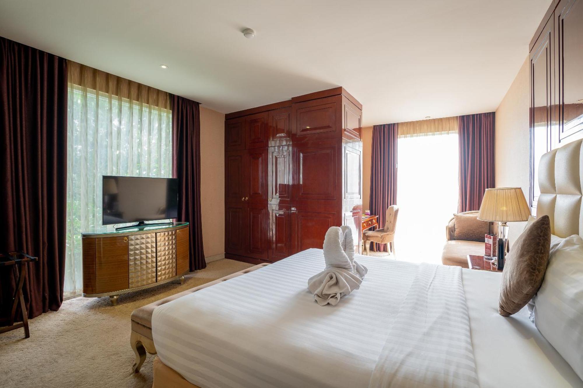 Belviu Hotel 4*